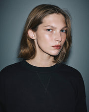 Sweatshirt with logo label - unisex