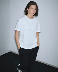 T-shirt mit Stickerei - unisex